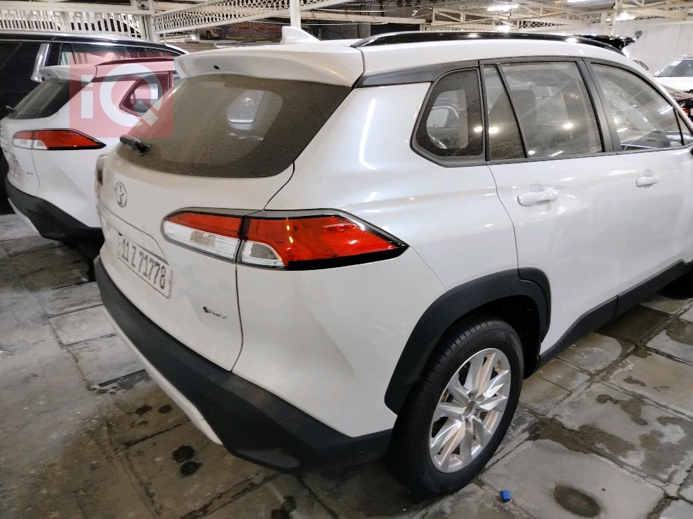 تويوتا كورولا كروس